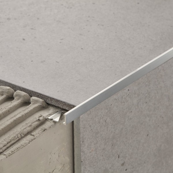 Profilé de finition d'angle pour carrelage  aluminium anode 12,5 mm longueur 2,5 m