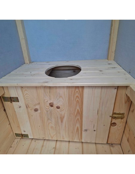 Toilette Sèche extérieure en bois naturel